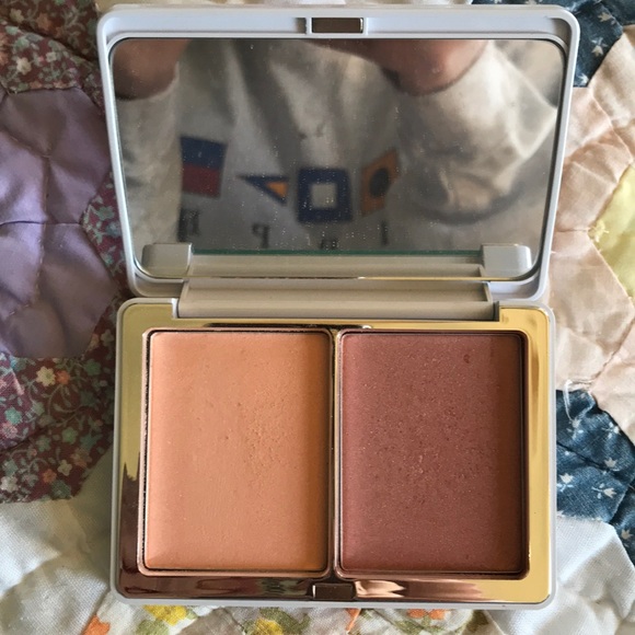 Natasha Denona - Picture 2 of 3